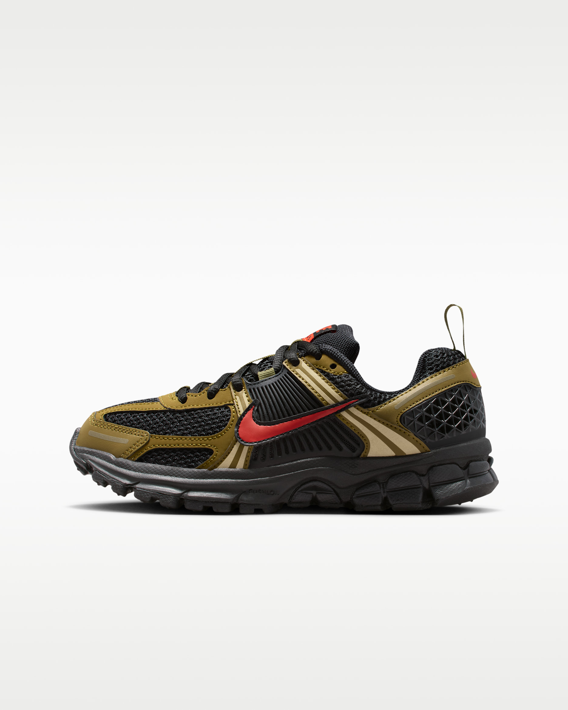 Nike Vomero 5 Big Kids' Shoes with Reflective Accents. Nike.com
